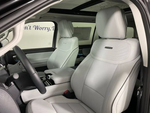 New 2026 Ford Expedition Platinum w/ Platinum Ultimate Package AWD/4WD image 14