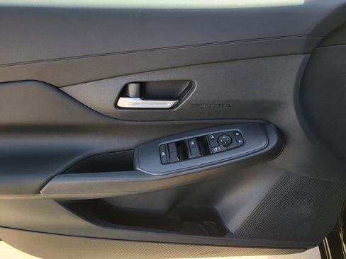 New 2026 Nissan Sentra SV w/ SV Convenience Package FWD image 17