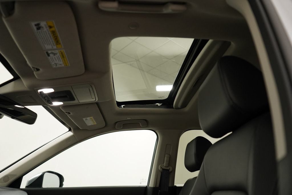 Used 2025 Honda CR-V EX-L image 15
