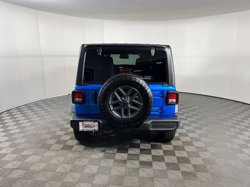 Used 2026 Jeep Wrangler Unlimited Sport AWD/4WD image 6