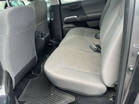 Used 2021 Toyota Tacoma SR5 image 5