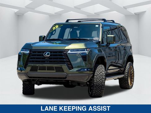 Used 2025 Lexus GX 550 w/ Accessory Package (Z1) AWD/4WD image 18