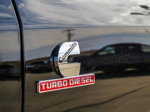 Used 2024 RAM 2500 Tradesman w/ Chrome Appearance Group image 10