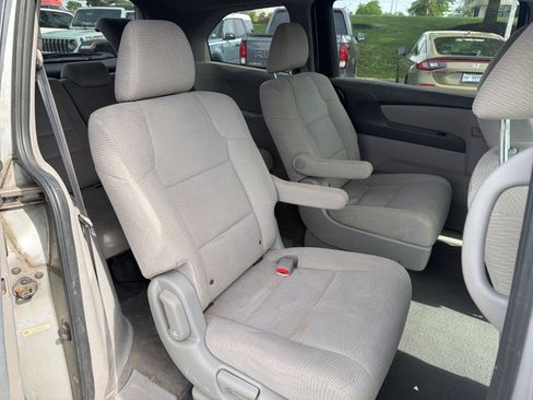 Used 2013 Honda Odyssey LX image 20