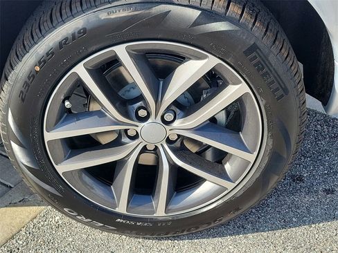 New 2025 Land Rover Discovery Sport S image 13