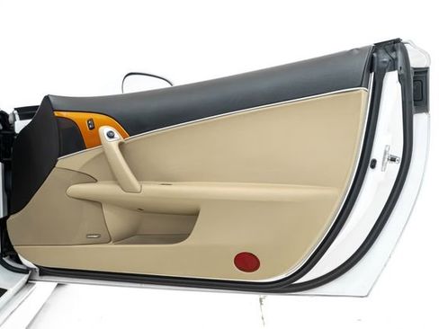 Used 2007 Chevrolet Corvette Coupe w/ Preferred Equipment Group image 20