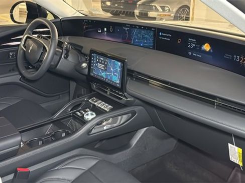 New 2026 Lincoln Nautilus Premier w/ Equipment Group 102A image 7