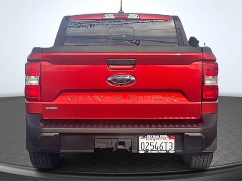 Certified 2023 Ford Maverick XLT w/ XLT Luxury Package image 4