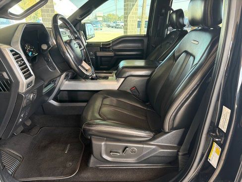 Used 2019 Ford F150 Platinum image 14