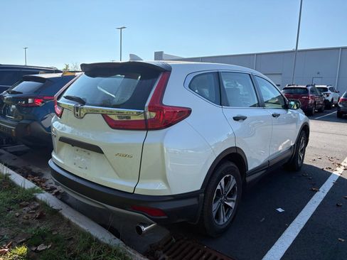 Used 2018 Honda CR-V LX image 6