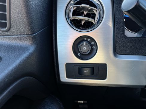 Used 2013 Ford F150 Platinum image 15