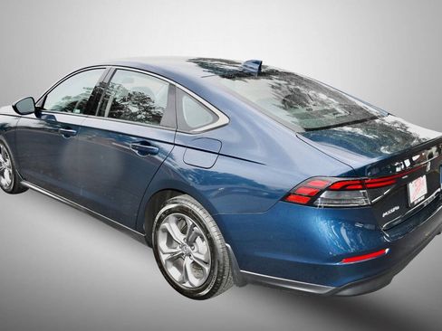 Used 2024 Honda Accord EX image 5