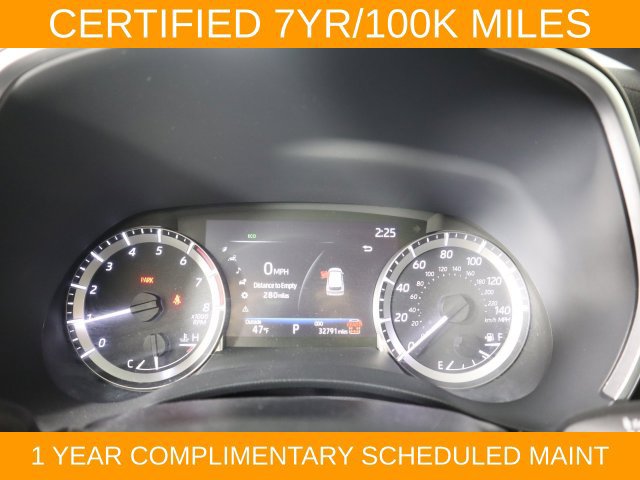 Used 2024 Toyota Highlander XLE FWD image 39