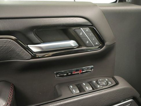 Used 2023 GMC Sierra 1500 AT4X image 50