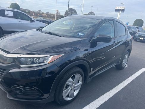 Used 2019 Honda HR-V EX image 6