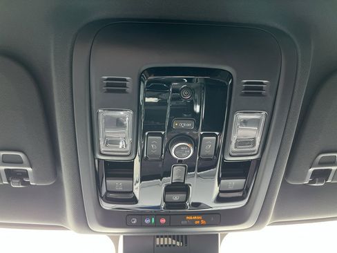 New 2026 Chevrolet Tahoe High Country AWD/4WD image 25