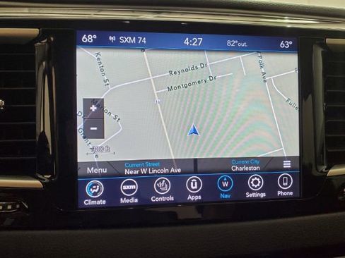 Used 2020 Chrysler Pacifica Touring-L Plus w/ Advanced Safetytec Group image 27