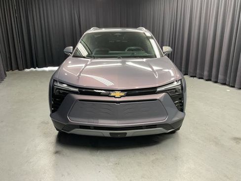Used 2024 Chevrolet Blazer EV LT AWD/4WD image 9