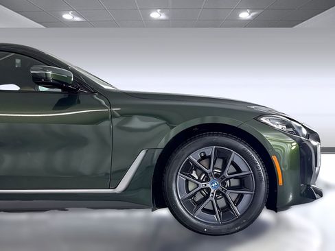 Used 2023 BMW i4 eDrive35 w/ Premium Package RWD image 34