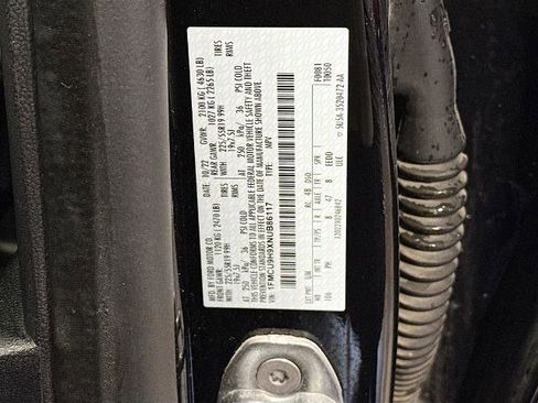 Certified 2022 Ford Escape SEL w/ SEL Stealth AWD Package image 25