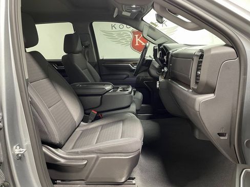 Used 2024 GMC Sierra 1500 Elevation image 22