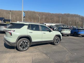 Used 2025 Chevrolet Equinox LT w/ Convenience Package II video 3