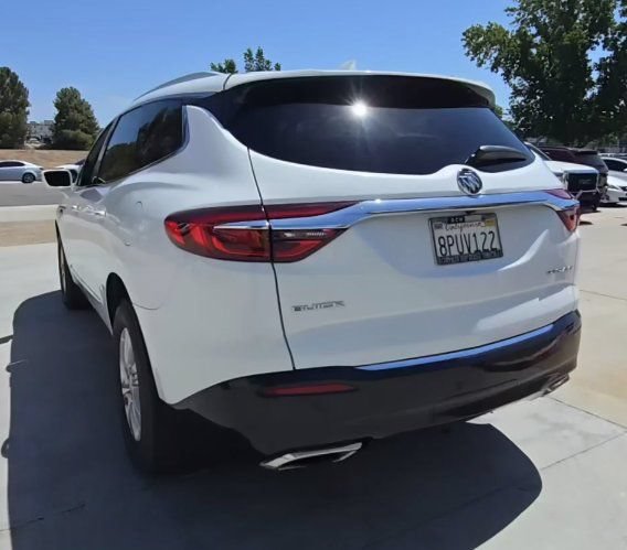 Used 2018 Buick Enclave Essence w/ Trailering Package FWD image 22