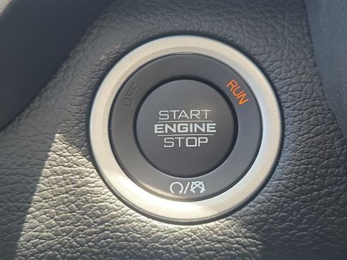 Used 2025 RAM 2500 Big Horn AWD/4WD image 26