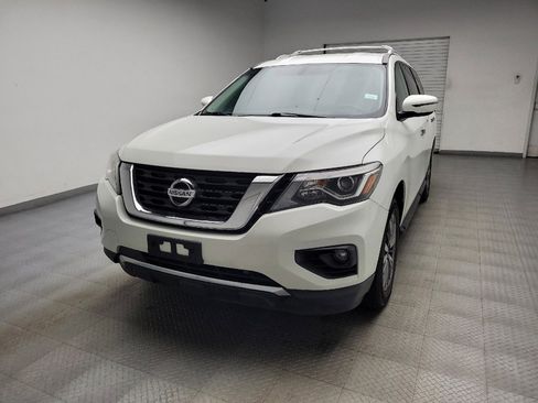 Used 2018 Nissan Pathfinder SV AWD/4WD image 15