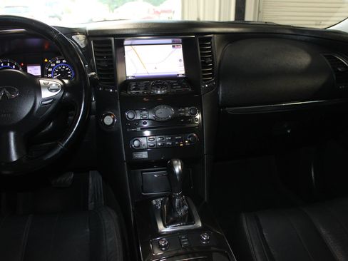 Used 2014 INFINITI QX70 2WD w/ Premium Package image 13
