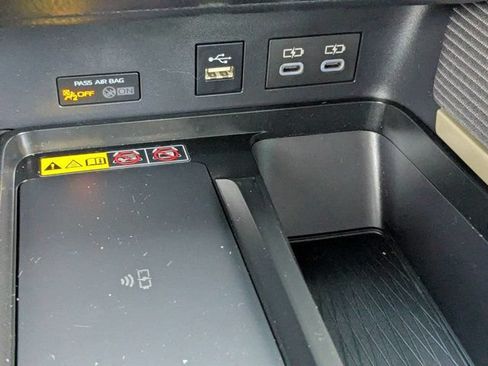 Used 2026 Toyota Camry SE FWD image 20