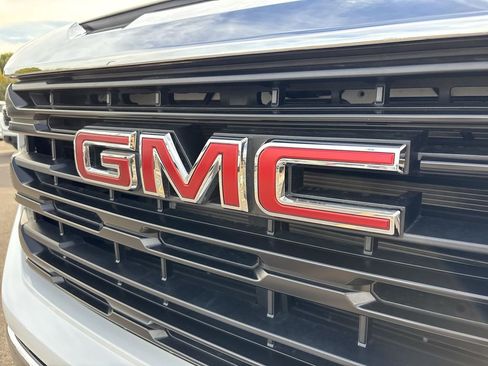 Used 2024 GMC Sierra 1500 Pro image 31