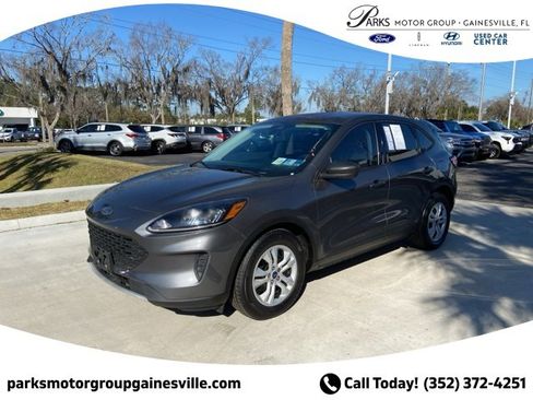Certified 2022 Ford Escape S image 8