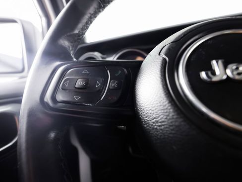 Used 2022 Jeep Wrangler Unlimited Sport image 28