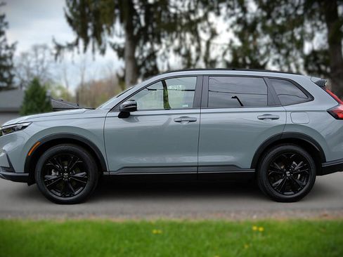 Used 2026 Honda CR-V Sport Touring image 8