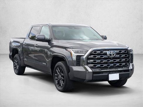Used 2024 Toyota Tundra Platinum AWD/4WD image 3