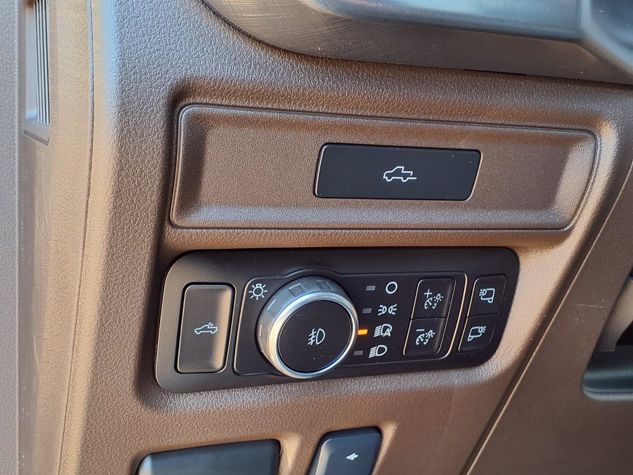 New 2026 Ford F150 King Ranch w/ Equipment Group 601A High AWD/4WD image 18