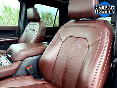 Used 2024 Ford Expedition Max Limited image 13