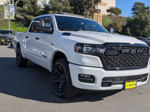 New 2026 RAM 1500 Big Horn AWD/4WD image 11