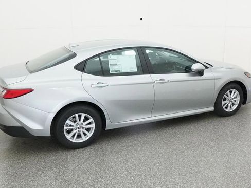 New 2026 Toyota Camry LE image 24