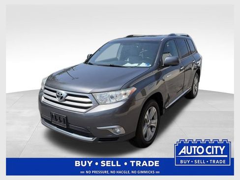 Used 2013 Toyota Highlander Limited AWD/4WD image 1