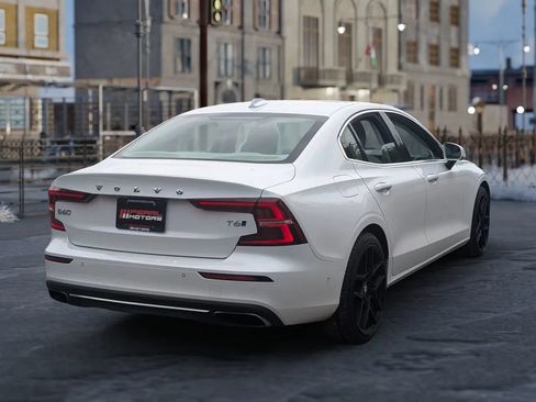 Used 2021 Volvo S60 T6 Inscription AWD/4WD image 7