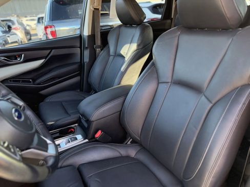 Used 2022 Subaru Ascent Limited w/ Technology Package image 13