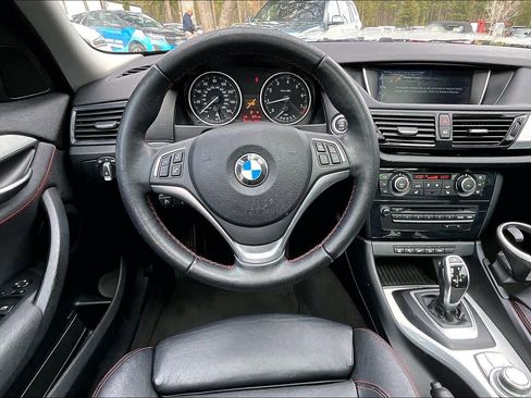 Used 2015 BMW X1 xDrive28i image 6