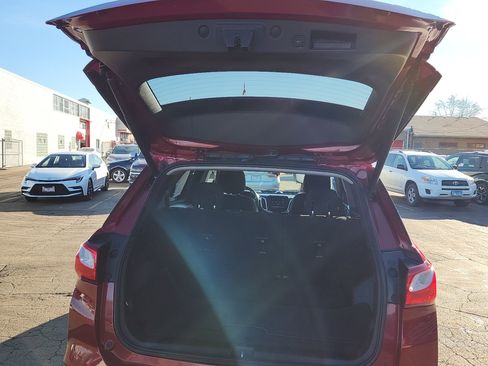 Used 2019 Chevrolet Equinox LT image 27