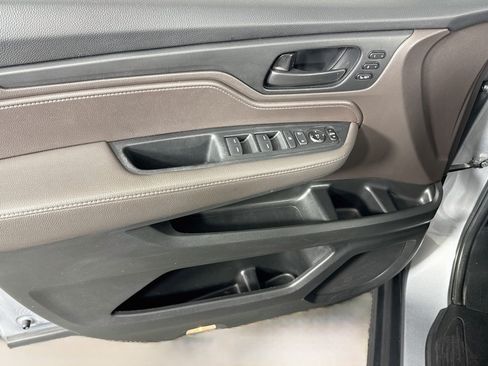 Used 2022 Honda Odyssey EX-L image 14