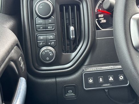 Used 2021 Chevrolet Silverado 1500 Custom w/ Rally Edition image 28