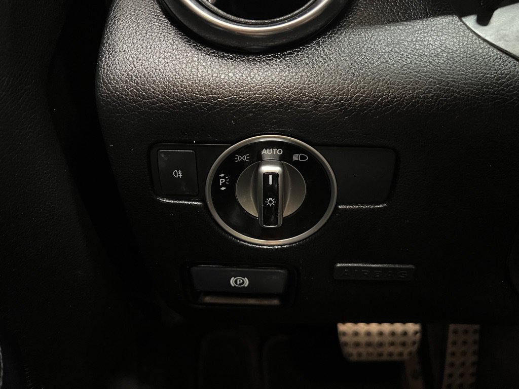 Used 2016 Mercedes-Benz SLK 350 image 31