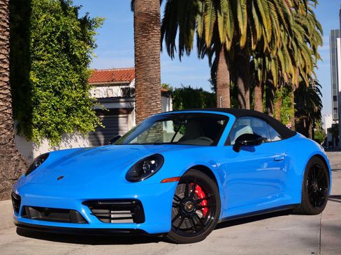 Used 2024 Porsche 911 Carrera GTS image 3