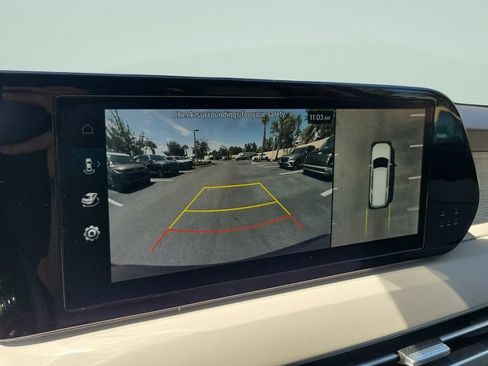 Used 2025 Hyundai Palisade Calligraphy FWD image 18